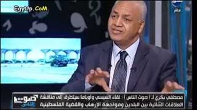 بالفيديو.. مصطفى بكري يطالب «السيسي» بالإبقاء على «قانون التظاهر»