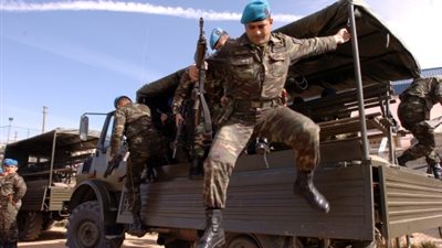 انتحاري يهاجم قافلة لـ