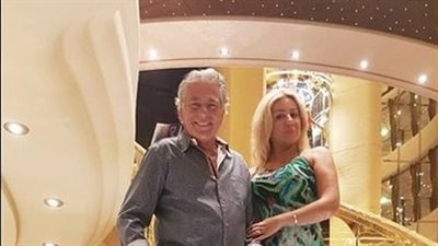 مصطفى فهمي يحتفل بعيد ميلاد زوجته (فيديو وصور)