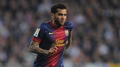 «ألفيس» يحصل على التصريح الطبي للمشاركة مع برشلونة أمام ليفانتي