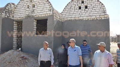 بالصور.. الانتهاء من 67% من مشروع المنازل الريفية بالوادي الجديد