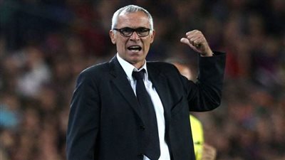 «كوبر» بعد مباراة أوغندا: المنتخب يفتقد صناع الأهداف.. «اللاعب اللي مش قادر يستحمل الضغوط يقعد في البيت».. الفضل في الفوز يعود للجماهير.. واللعب برأسي حربة «مينفعش مع الفراعنة