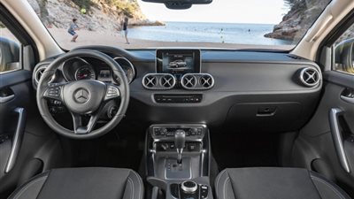 «مرسيدس» تطلق سيارة ضد الرصاص ومخصصة للطرق الوعرة