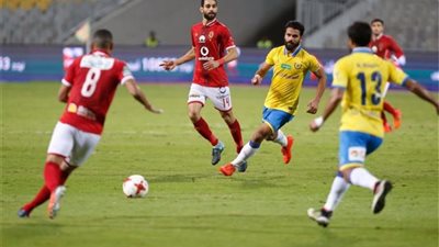 تعادل سلبي بين الأهلي والإسماعيلي بعد مرور 15 دقيقة