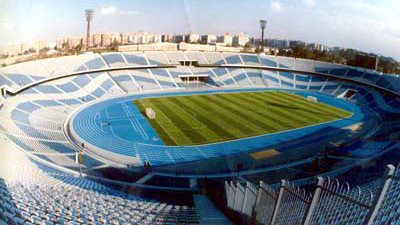 استاد القاهرة الدولي يحتضن موقعة الأهلي والقطن الكاميروني