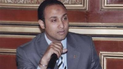 ناشط حقوقي يرفض السماح للإخوان بمراقبة الاستفتاء على الدستور