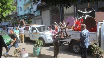 بالصور.. إزالة الإشغالات بشوارع دسوق في كفر الشيخ