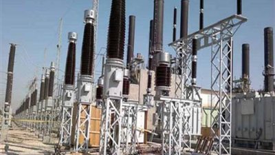 محطة كهرباء عتاقة تسبب «تسرب زيتي» على شاطئ الأدبية