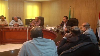 بالفيديو والصور.. مراكز الشباب بالفيوم تتسلم شيكات دعم الأنشطة