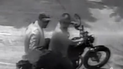 لحظة سرقة لصين «تليفزيون» من داخل منزل بطريقة ماكرة (فيديو)