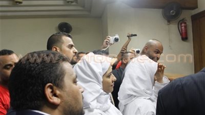 بدء استئناف الراقصتين شاكيرا وبرديس على حكم حبسهما