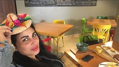 أحمد الفيشاوي ينشر صور لزوجته السادسة