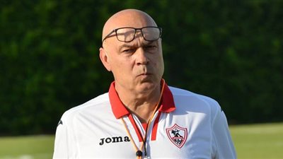 جروس يستقر على تعديل طريقة لعب الزمالك