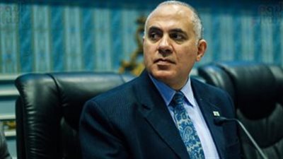 الحكومة: تيسيرات ضريبية وحوافز لمستخدمي نظم الري الحديثة