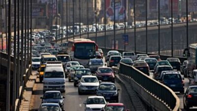 استئناف الحركة المروية أعلى كوبرى أكتوبر عقب حادث سيارة