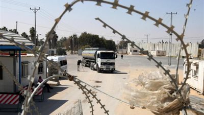 إدخال 91 شاحنة مواد بناء إلى قطاع غزة