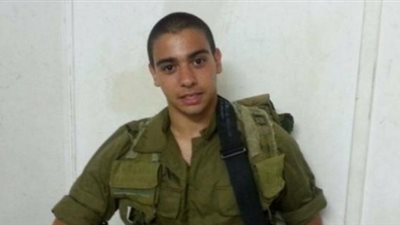 الجندي الإسرائيلي قاتل الشهيد شريف يصبح ثريًا بمحبسه