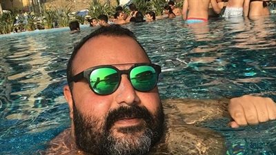 شيكو ينشر صورة من لبنان ويعلق: «جائزة أغرب جسم في 2018»