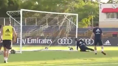 ريـال مدريد ينهي تدريباته لمواجهة يوفنتوس بكأس الأبطال (فيديو)