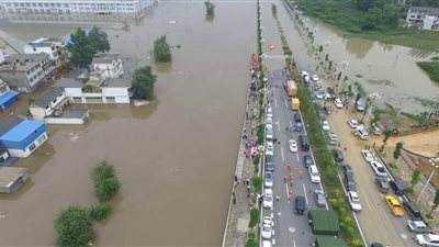 مصرع 20 شخصًا وتدمير 8700 منزلا ومزرعة في فيضانات بالصين