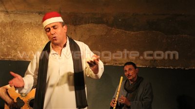 بالفيديو.. الشيخ فايد محمد فايد ينشد موالا عن 