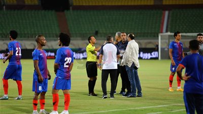 4 أهداف قاتلة وقطع الكهرباء والأدخنة الأبرز في الجولة الأولى للدوري