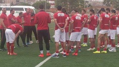 19 لاعبا في قائمة الأهلي لمواجهة الزمالك