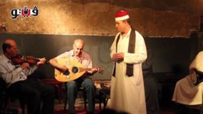 بالفيديو.. فايد محمد فايد ينشد موال عن 