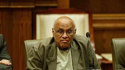 يوسف القعيد: نجيب محفوظ تبرع بربع ثروته لعلاج الحالات الخطرة