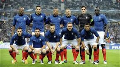 منتخب فرنسا يحضر لمواجهة الجزائر استعدادًا للمونديال