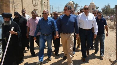 وزير الآثار يعتمد 100 ألف جنيه لترميم الدير الأبيض في سوهاج