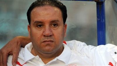 نبيل معلول يحضر جنازة لاعب تونس المتوفى بعد لقاء الكونغو