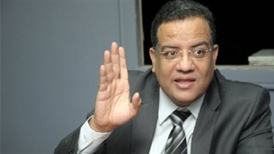 كاتب صحفى: الشعب سيحمى مقرات الاستفتاء بجانب الجيش والشرطة