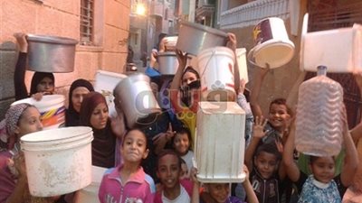 بالصور.. «الواسطى» تعاني 15 يوما من انقطاع المياه.. تقرير