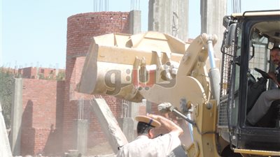 بالصور.. إزالة 34 حالة تعد على الأراضي الزراعية في القليوبية