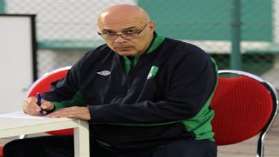 النقاز على دكة بدلاء الزمالك أمام الاتحاد