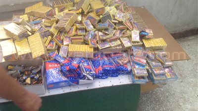 ضبط بائعة بحوزتها ألعاب نارية بمحطة عين شمس