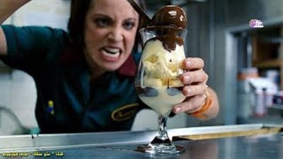 بالفيديو.. 12 شيئا مقززا تفعلها بعض المطاعم لتوفير الأموال