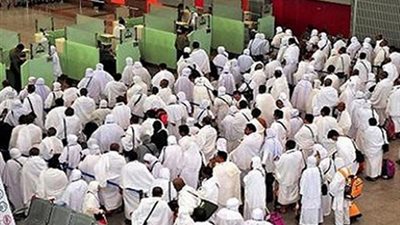 550 معتمرا يغادرون سفاجا