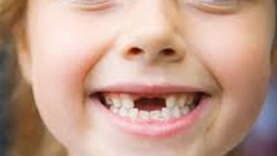 نصائح للمرأة الحامل للحفاظ على صحة أسنان الجنين