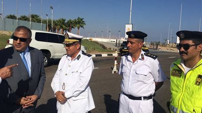 تكثيف الخدمات المرورية بمحيط مؤتمر البنوك الأفريقية بجنوب سيناء (صور)