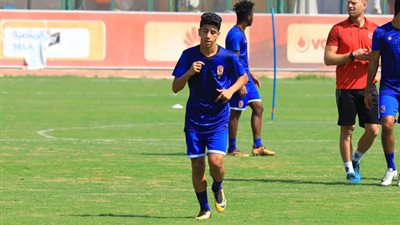 عمار حمدي يشارك في مران الأهلي