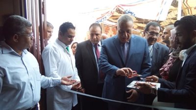 محافظ الجيزة يتفقد أعمال تطوير مستشفى منشأة القناطر (صور)