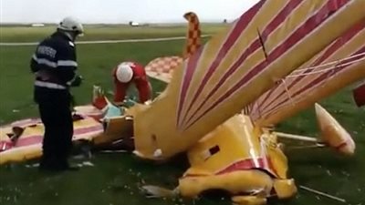 سقوط طائرتين في تصادم خلال تدريب جوي برومانيا (فيديو وصور)