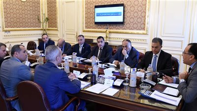 مدبولي لـ«قيادات السكك الحديدية»: سلامة المواطنين مسئوليتكم