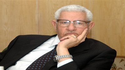 «الأعلى للإعلام» يطالب 3 صحف بوقف الحرب المتبادلة مع «البوابة»