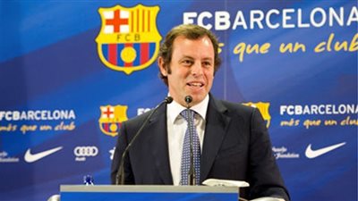 رئيس برشلونة: نعمل المستحيل ليبقى 