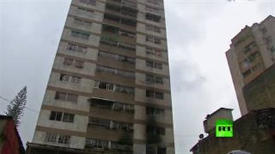 آثار الانفجار بمبنى الهجوم على رئيس فنزويلا (فيديو)