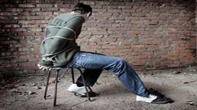 اختطاف شاب تحت تهديد السلاح بسوهاج