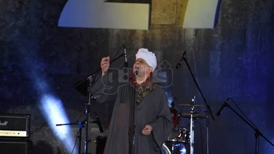 «التهامي» يتألق بالمدائح النبوية و«مجد القاسم» يطرب جمهور القلعة (صور)